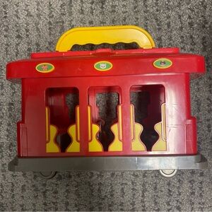 Daniel Tiger Plastic Trolly (read description)